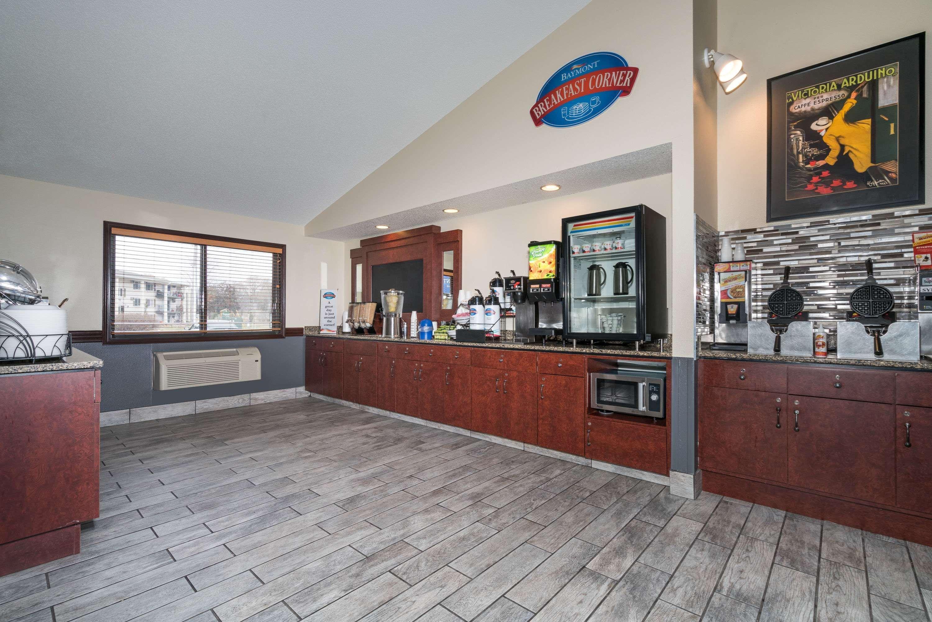 Motel Baymont By Wyndham Bloomington Msp Airport 2*
