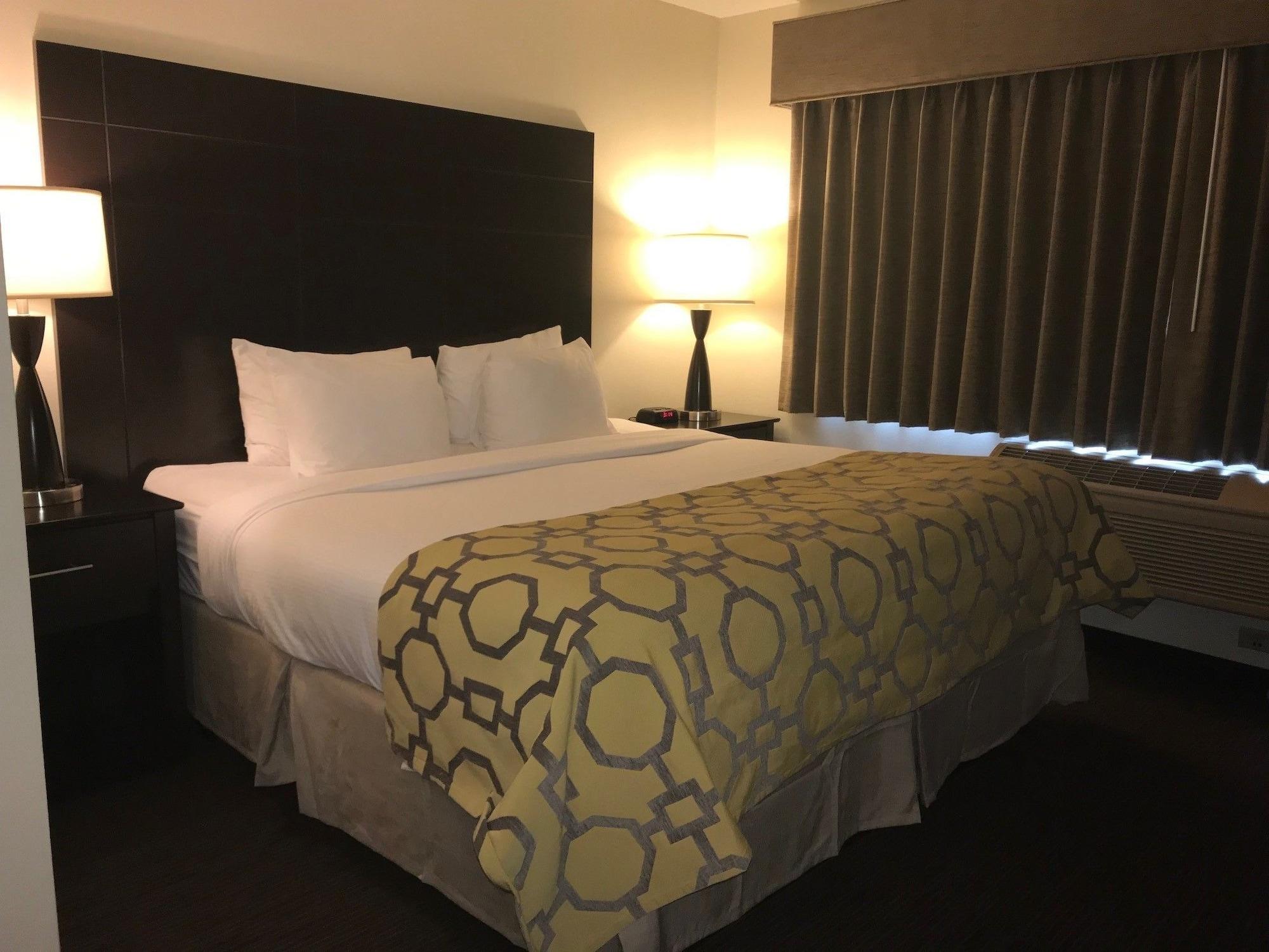Baymont By Wyndham Bloomington Msp Airport