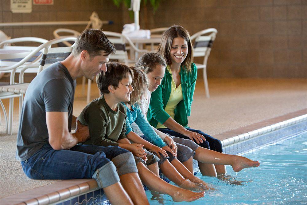 Baymont By Wyndham Bloomington Msp Airport 2*