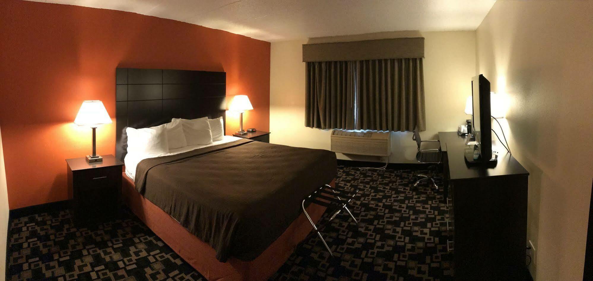 Baymont By Wyndham Bloomington Msp Airport 2* Richfield